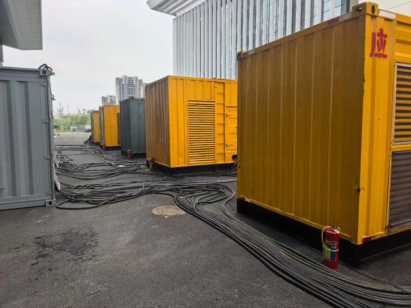 白碱滩不同季节柴油发电机组保养有哪些注意事项？